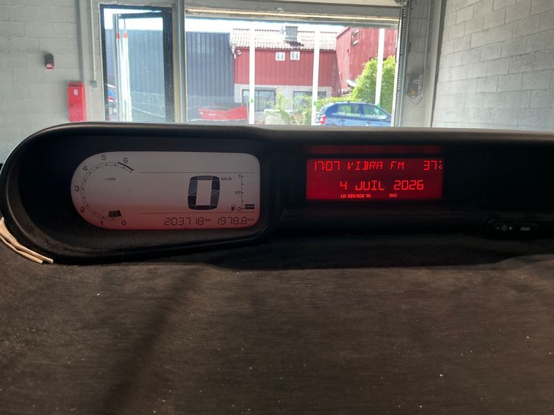 Citroen C3 Picasso 1.4 VTi Attraction — zdjęcie 4