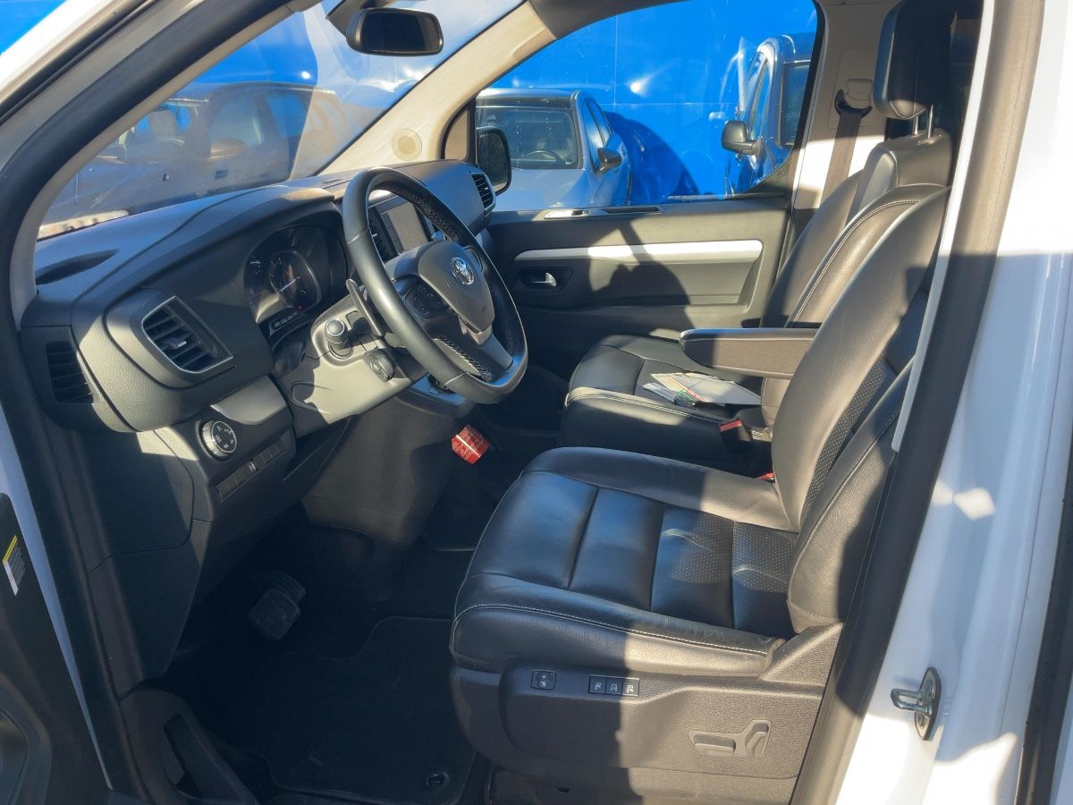 Toyota ProAce 2023 — photo 17