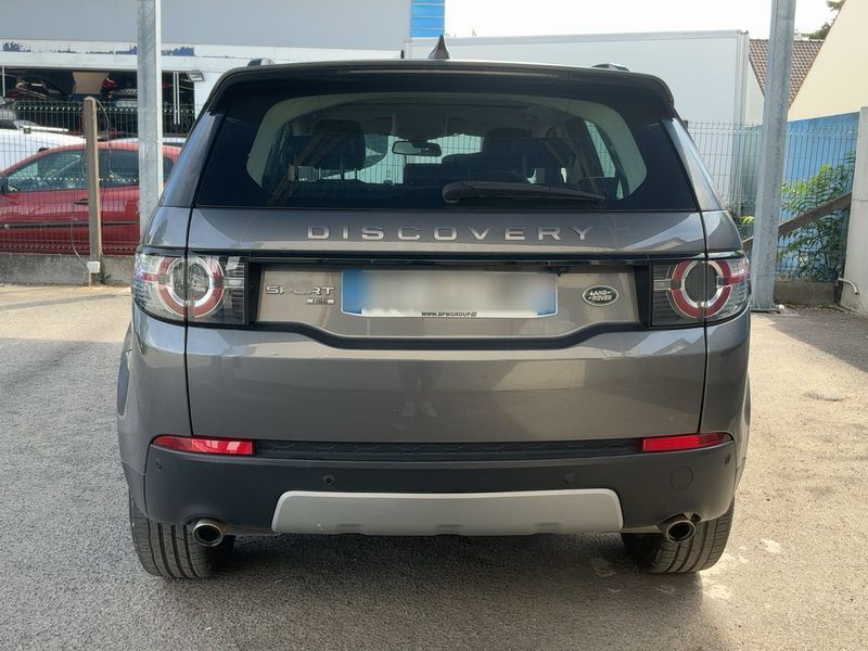 Land Rover Discovery Sport 2.0 Td4 HSE — zdjęcie 5