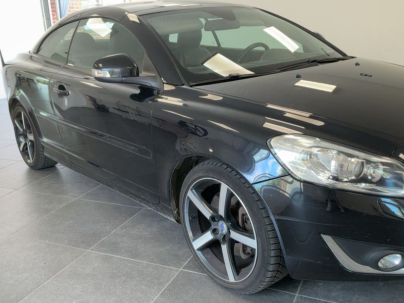 Volvo C70 2.0 D3 Inscription — zdjęcie 8
