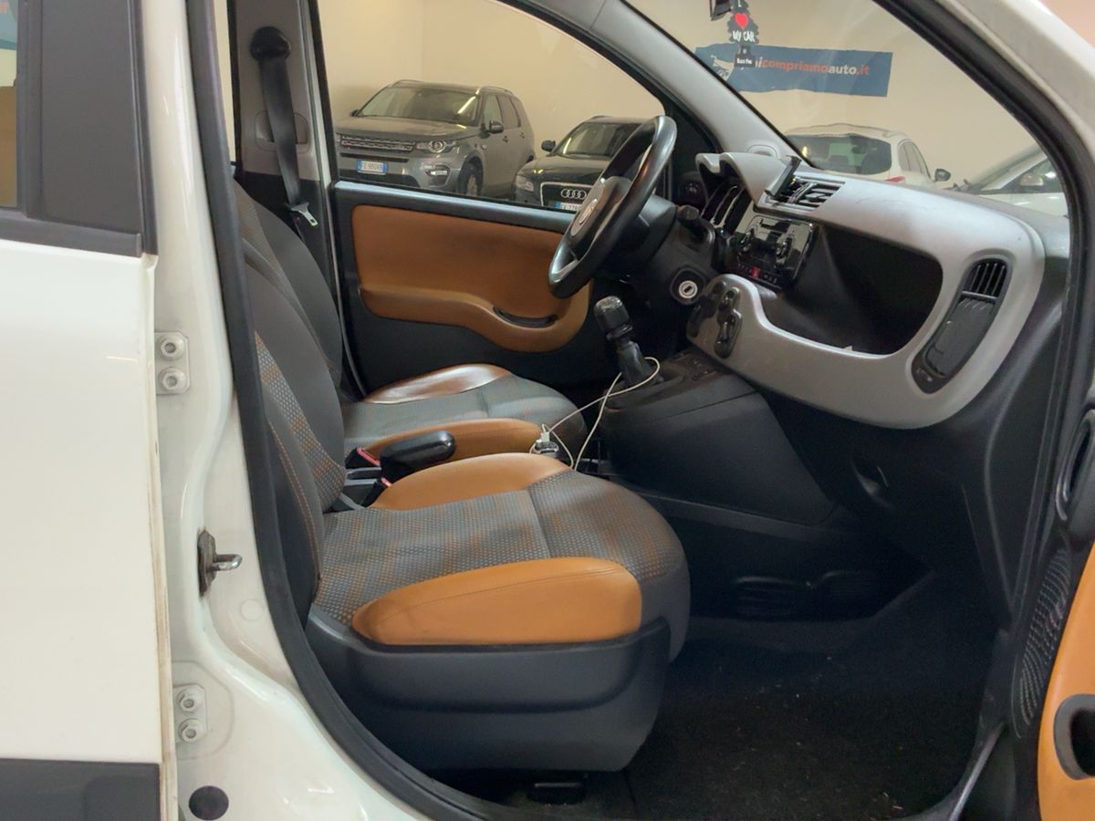 Fiat Panda 0.9 4x4 - Immagine 9