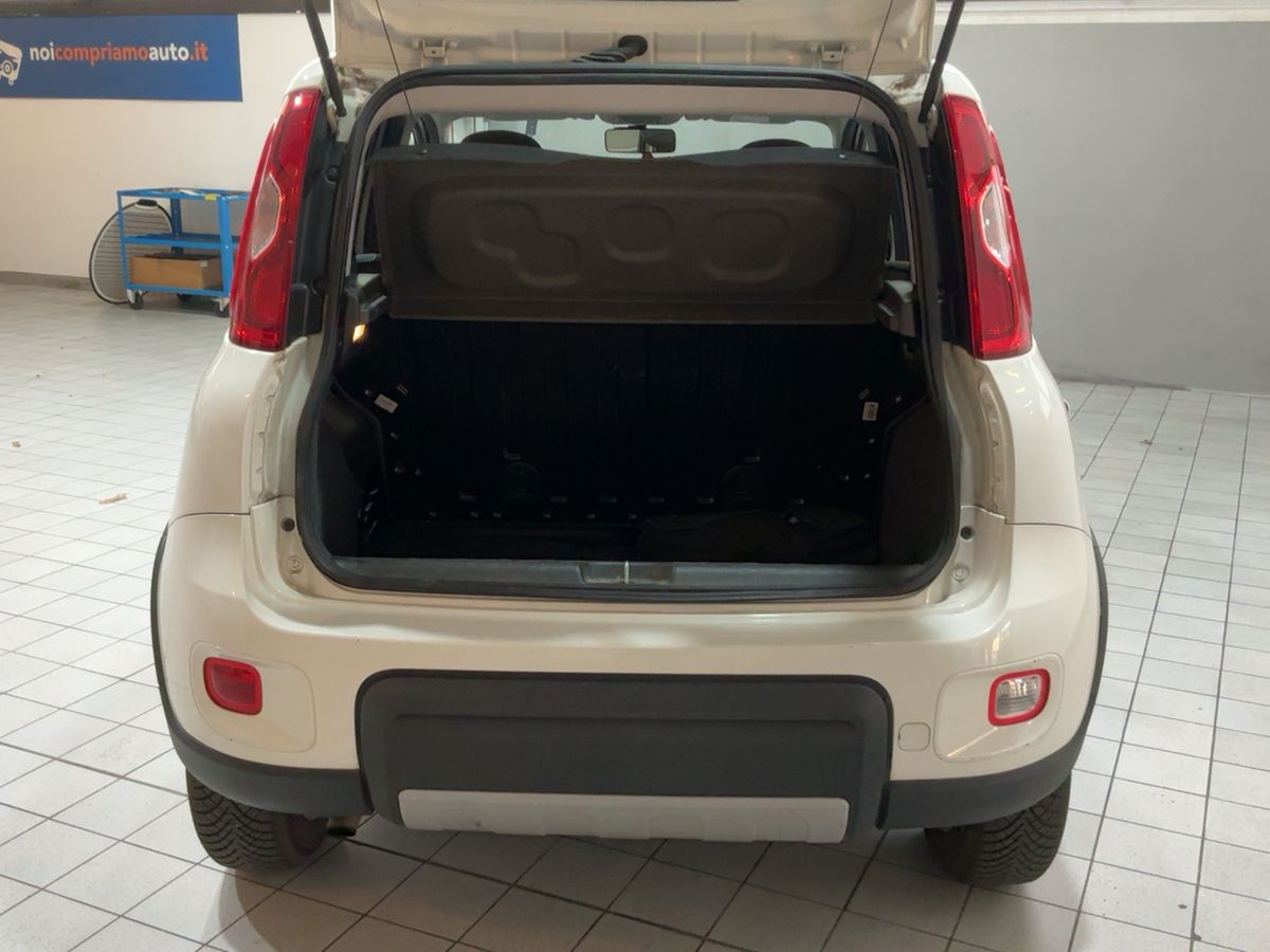 Fiat Panda 0.9 4x4 - Immagine 8