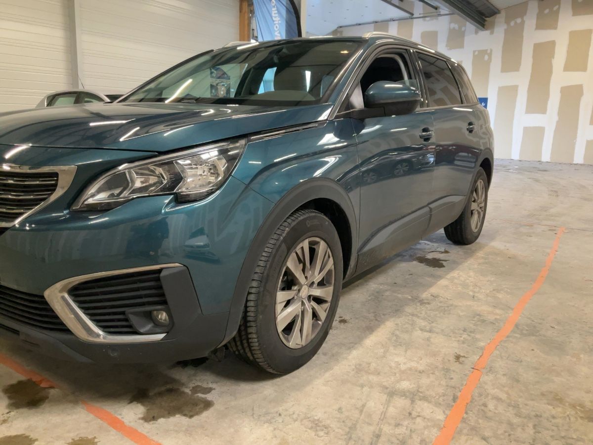 Peugeot 5008 d'occasion