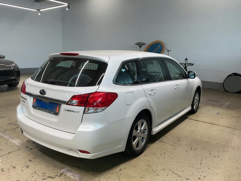 Subaru Legacy 2.5 Comfort — zdjęcie 6