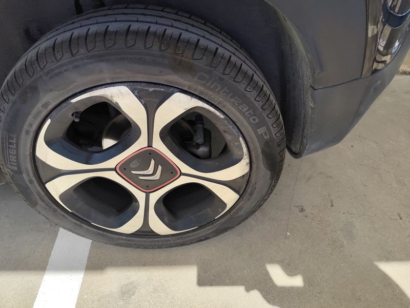 Citroen C3 Aircross 1.6 Blue-HDi Shine — zdjęcie 19