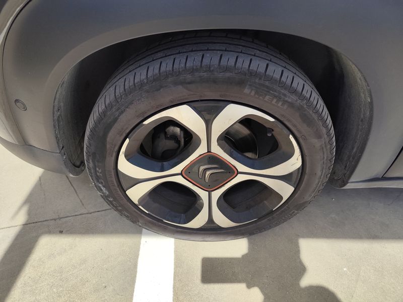 Citroen C3 Aircross 1.6 Blue-HDi Shine — zdjęcie 20