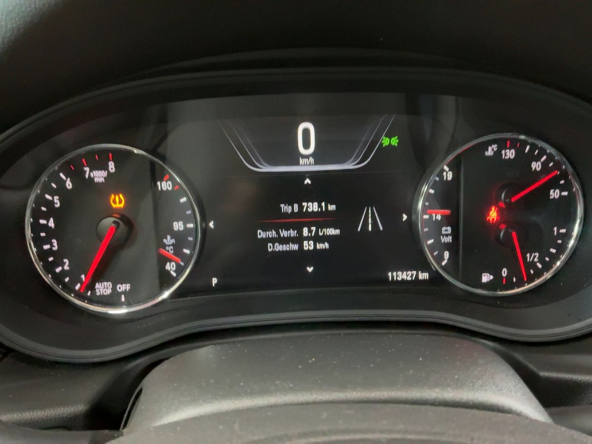 Opel Insignia 2017 — photo 19