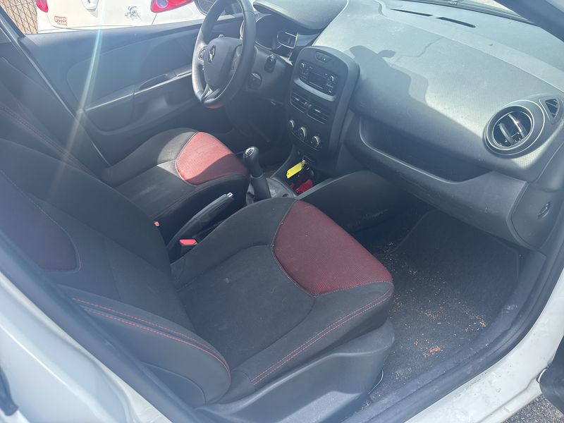Renault Clio 0.9 Energy Expression 2015 – снимка 10