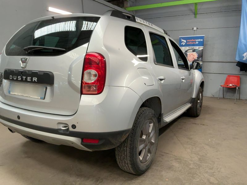 Dacia Duster 1.5 dCi Prestige 4x2 2015 – снимка 8