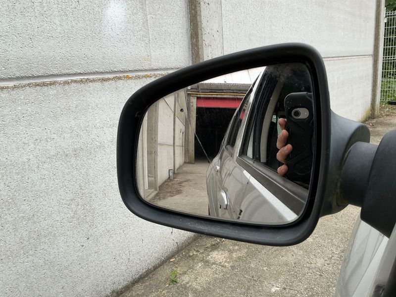 Dacia Duster 1.5 dCi Prestige 4x2 2015 – снимка 37