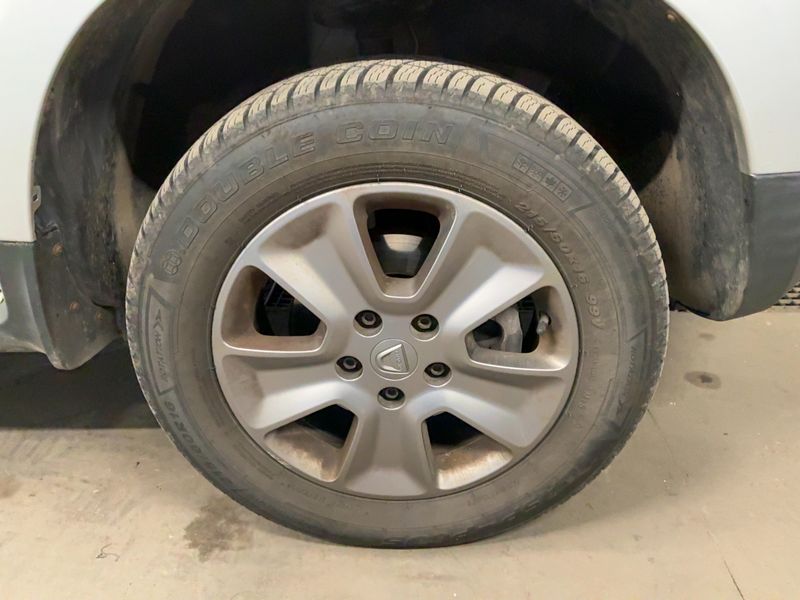 Dacia Duster 1.5 dCi Prestige 4x2 2015 – снимка 11