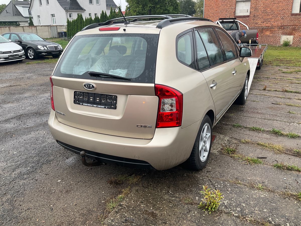 Kia Carens 2.0 CRDi EX