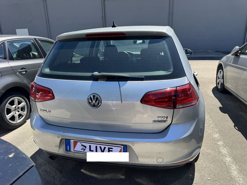 Volkswagen Golf VII 1.6 TDI Business BlueMotion Tech — zdjęcie 4