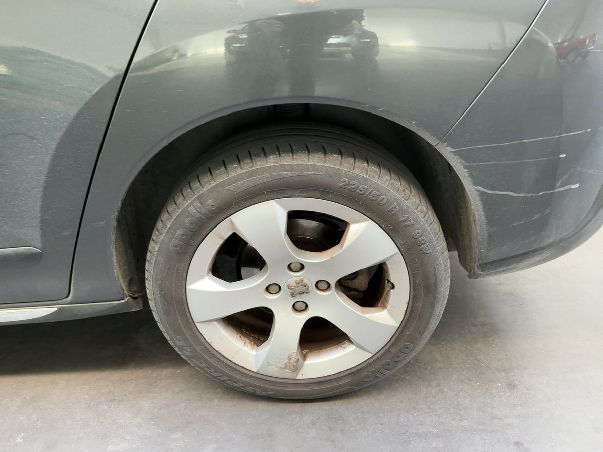 Peugeot 3008 2011 — photo 6
