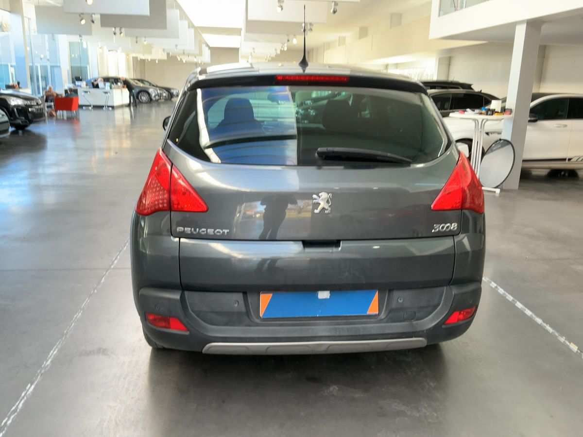 Peugeot 3008 2011 — photo 8