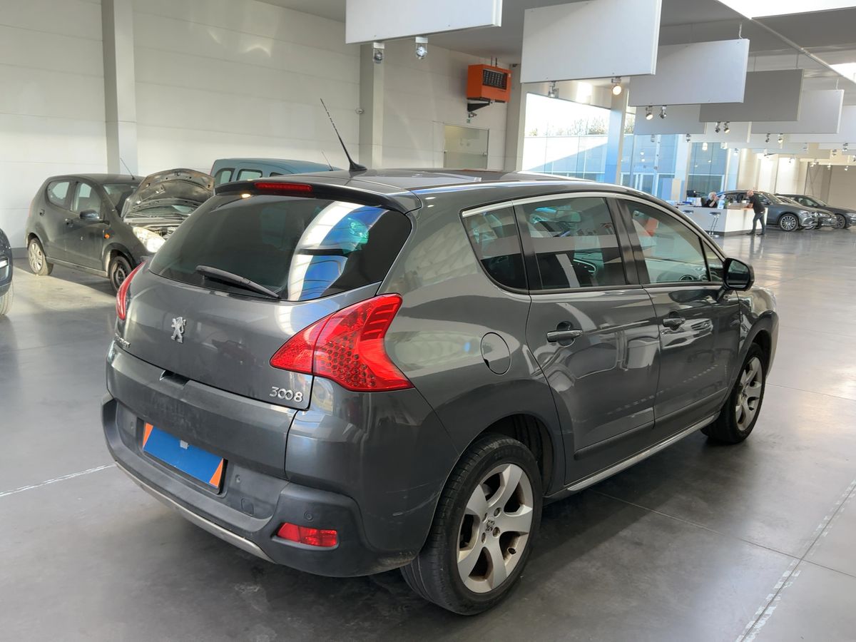 Peugeot 3008 2011 — photo 9