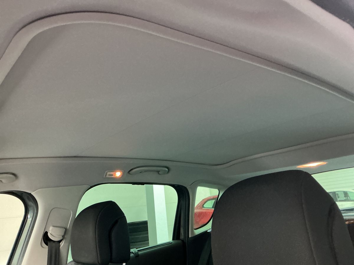 Peugeot 3008 2011 — photo 35