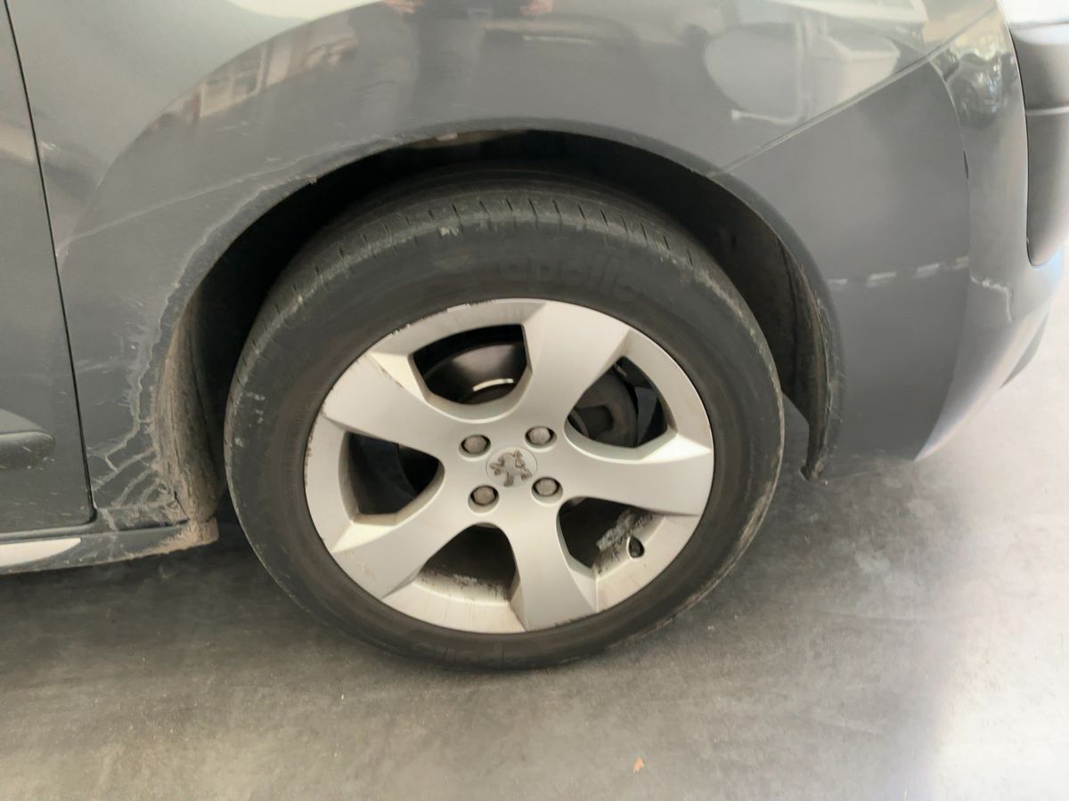 Peugeot 3008 2011 — photo 12