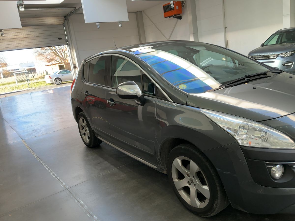 Peugeot 3008 2011 — photo 13