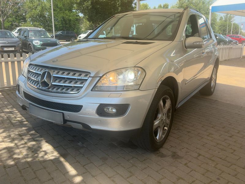 Mercedes-Benz M-Klasse