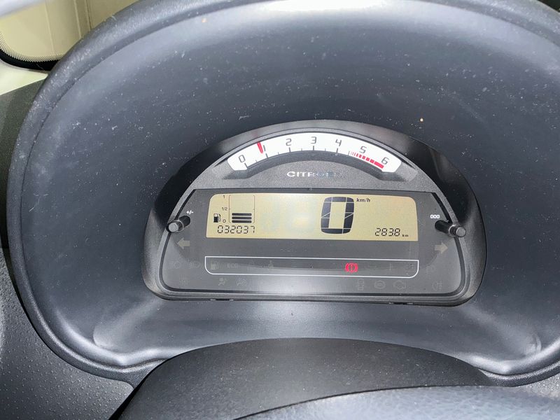 Citroen C3 1.6 HDi Collection — zdjęcie 13