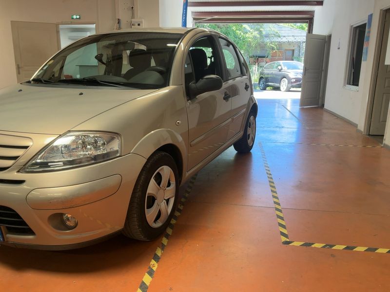 Citroen C3 1.6 HDi Collection — zdjęcie 2