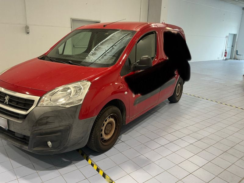 Peugeot Partner 1.6 Blue-HDi L1 Premium — zdjęcie 2