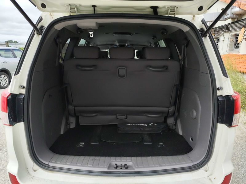 Ssangyong Rodius 2.0 TD Xdi — zdjęcie 9