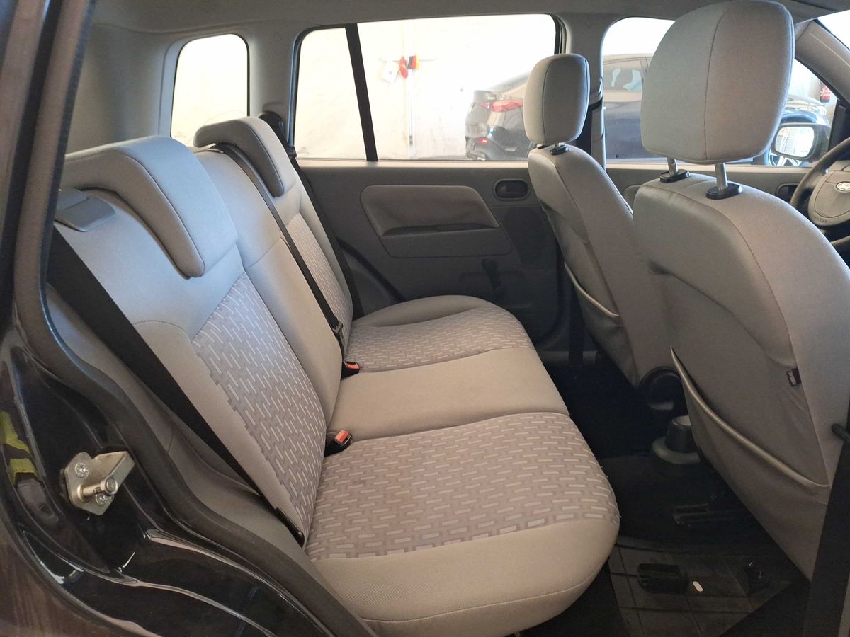 Ford Fusion 1.6 Ambiente