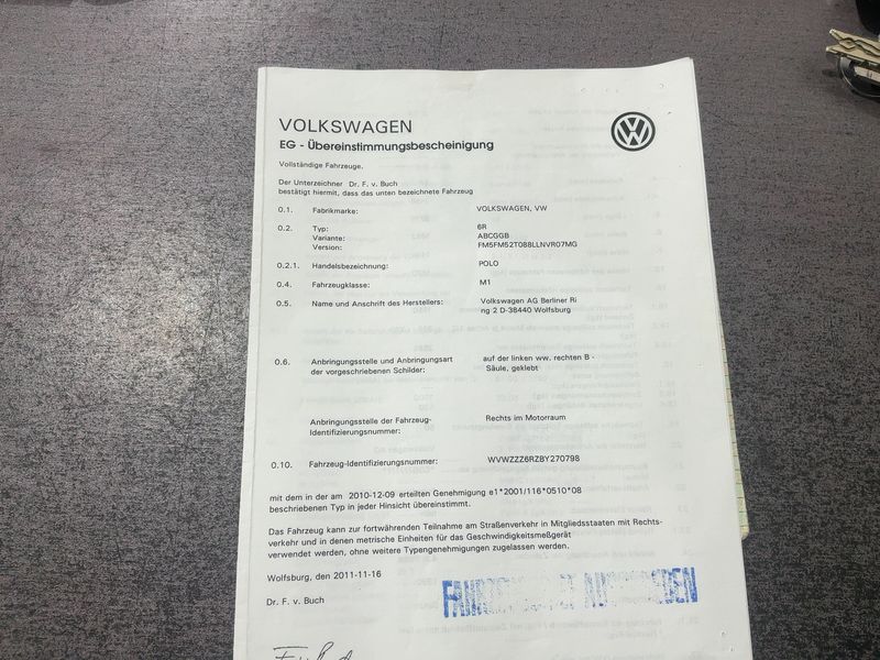 Volkswagen Polo 1.4 FSI Comfortline 2011 – снимка 21