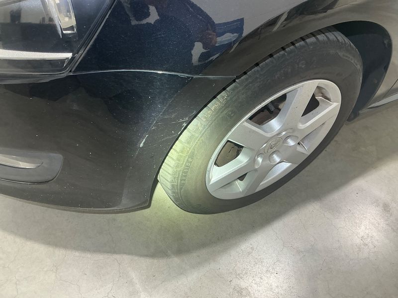 Volkswagen Polo 1.4 FSI Comfortline 2011 – снимка 40