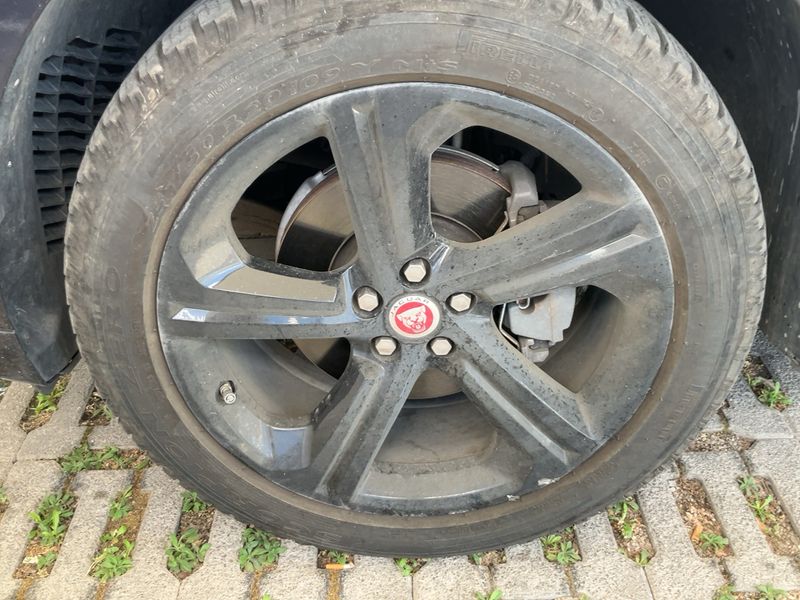 Jaguar F-Pace 20d R-Sport AWD 2018 – снимка 3