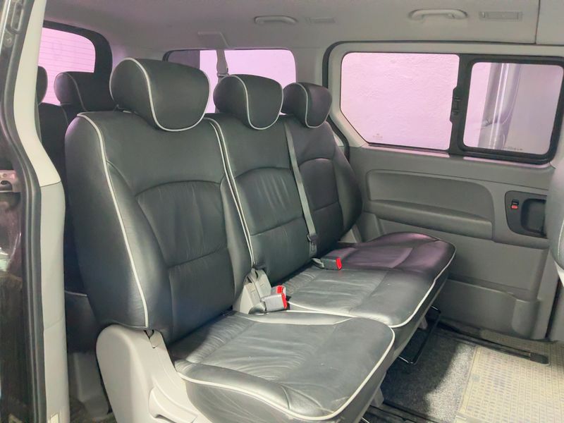Hyundai H1 2.5 CRDi Travel Premium — zdjęcie 14