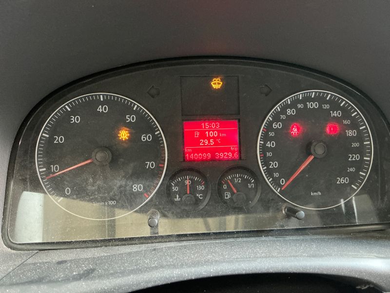 Volkswagen Touran 1.4 TSI Trendline 2008 – снимка 4
