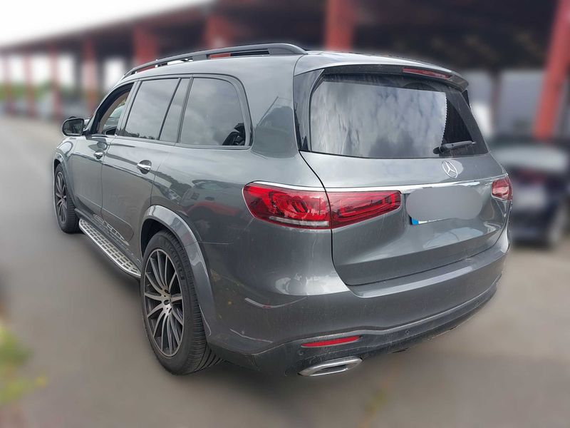 Mercedes-Benz GLS-Klasse GLS 400 d 4Matic AMG Line — zdjęcie 3
