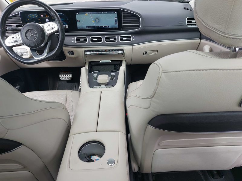 Mercedes-Benz GLS-Klasse GLS 400 d 4Matic AMG Line — zdjęcie 11