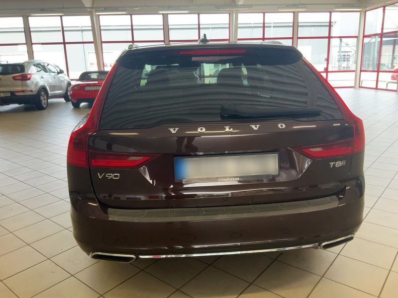 Volvo V90 2.0 T8 Plug-in Hybrid Inscription Expression AWD — zdjęcie 5