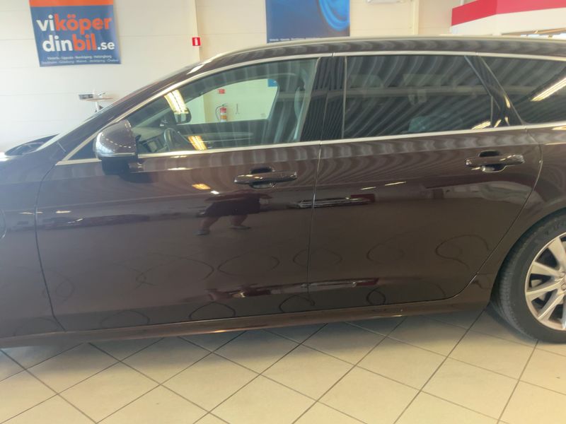 Volvo V90 2.0 T8 Plug-in Hybrid Inscription Expression AWD — zdjęcie 4