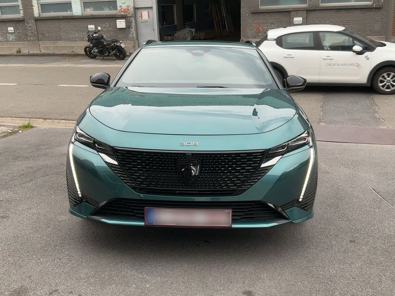 Peugeot 308 1.6 Hybrid GT 2022 – снимка 14