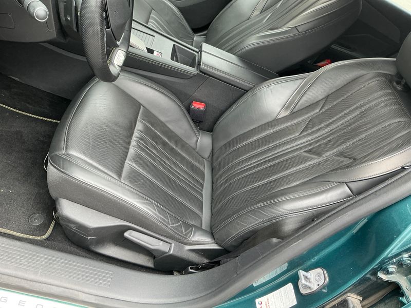 Peugeot 308 1.6 Hybrid GT 2022 – снимка 24