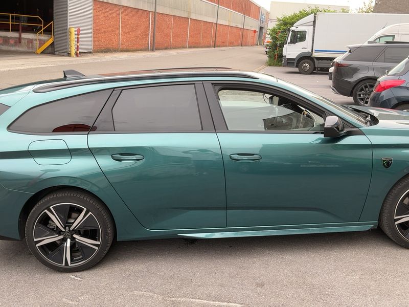 Peugeot 308 1.6 Hybrid GT 2022 – снимка 10