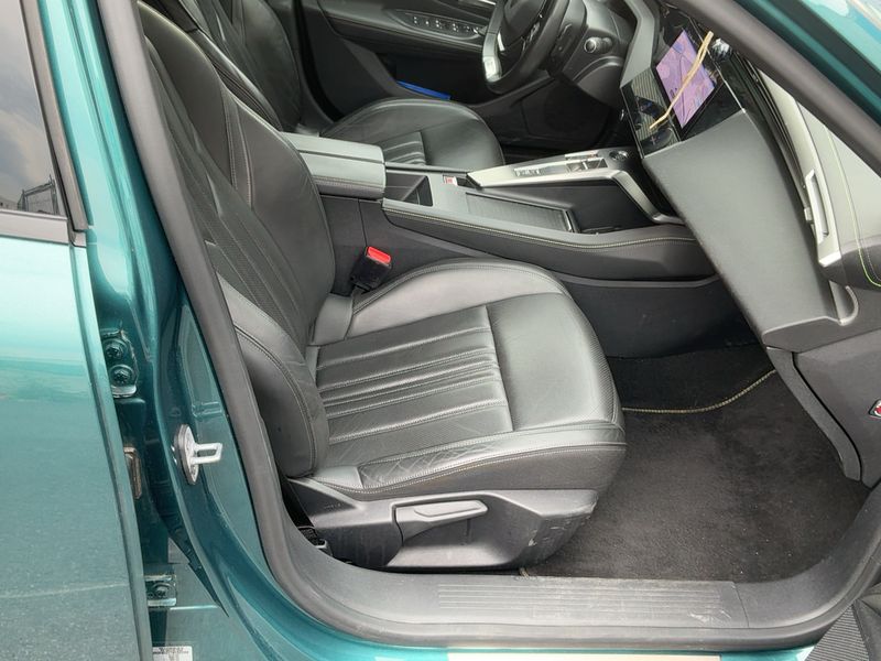 Peugeot 308 1.6 Hybrid GT 2022 – снимка 16