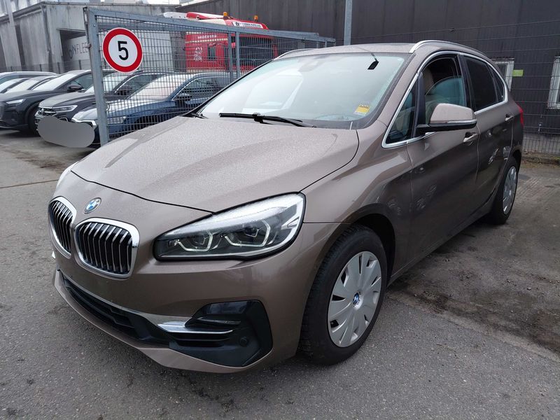 2er 218i Active Tourer Luxury Line