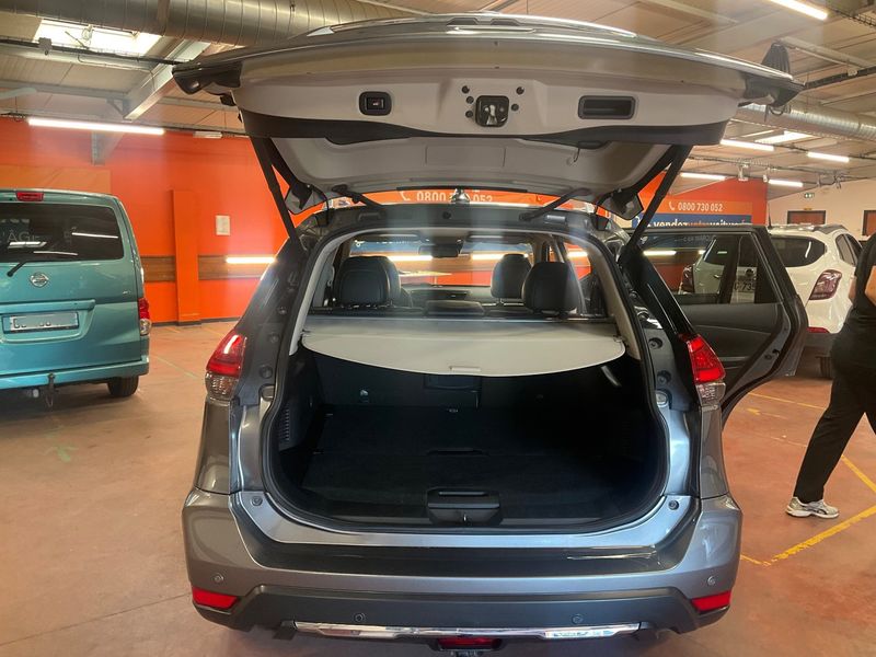 Nissan X-Trail 1.7 dCi Tekna — zdjęcie 10