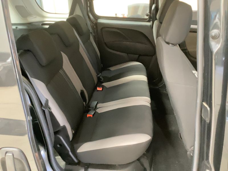 Fiat Doblo 1.4 Turbo Easy — zdjęcie 14