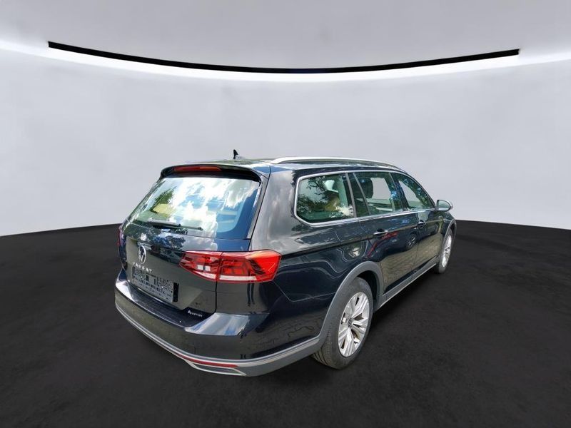 Volkswagen Passat Alltrack 2.0 TDI 4Motion — zdjęcie 5
