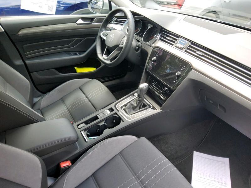 Volkswagen Passat Alltrack 2.0 TDI 4Motion — zdjęcie 9