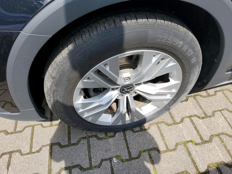 Volkswagen Passat Alltrack 2.0 TDI 4Motion — zdjęcie 24
