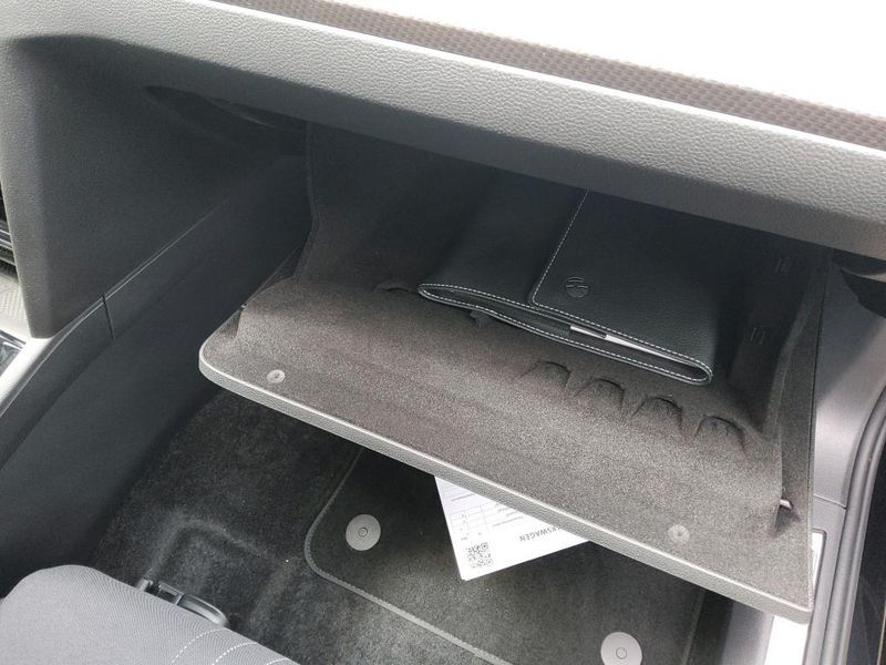 Volkswagen Passat Alltrack 2.0 TDI 4Motion — zdjęcie 16