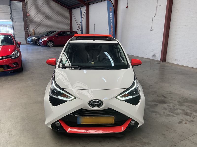 Toyota Aygo 1.0 VVT-i X-Cite — zdjęcie 9